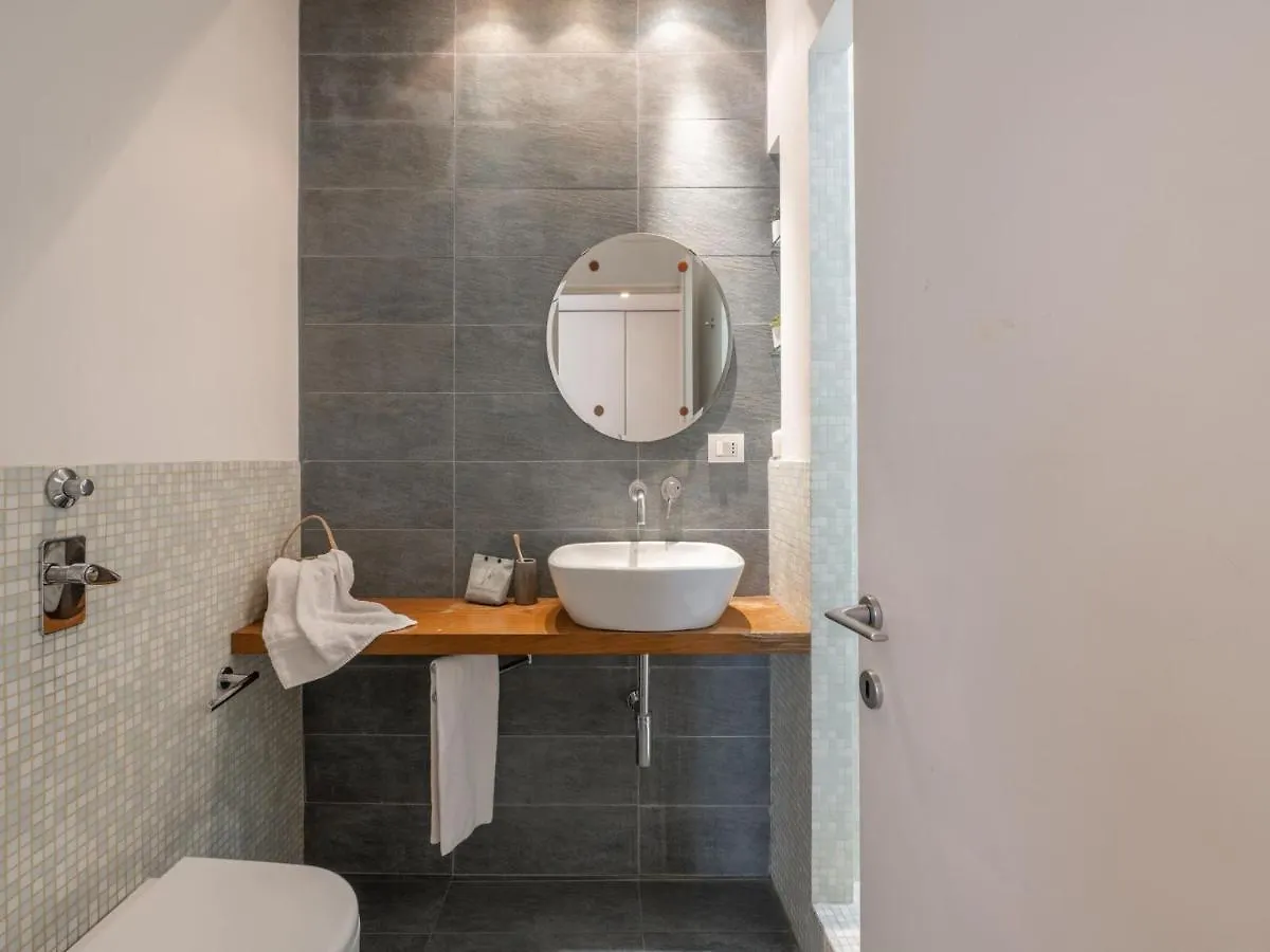 The Best Rent - Comfortable One Bedroom Apartment In Milan Downtown 0*,